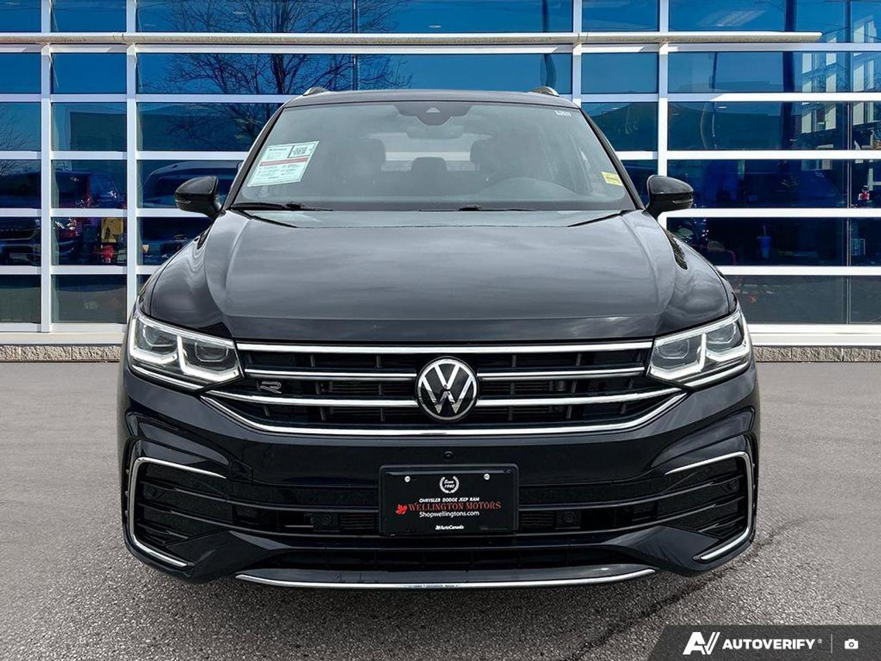 2024 Volkswagen Tiguan Highline R-Line | Navigation | Leather | Sunroof | Apple CarPlay | Android Auto | Photo
