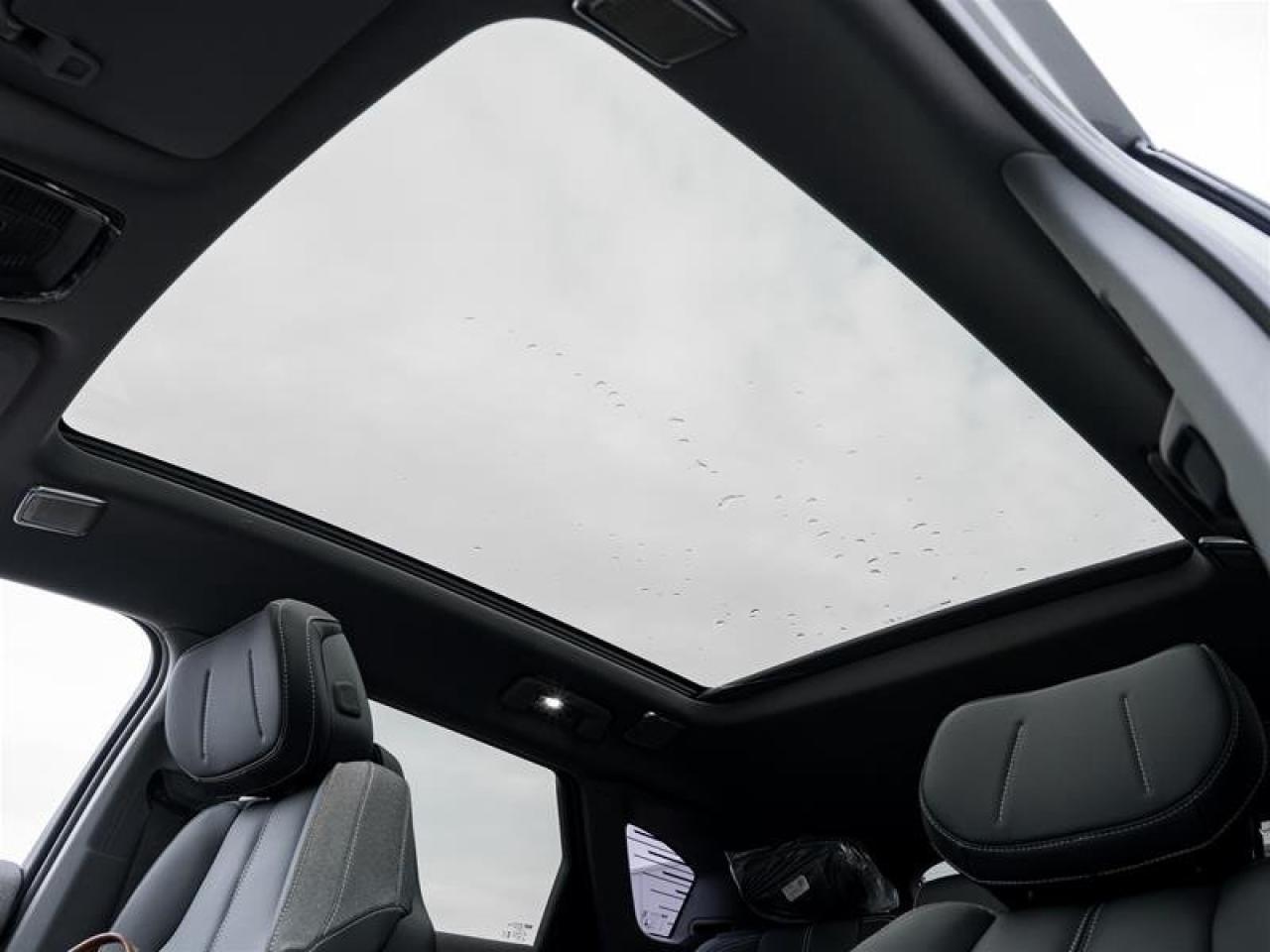 2026 Cadillac OPTIQ Luxury Photo