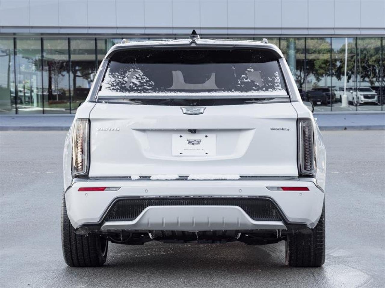 2026 Cadillac VISTIQ Platinum Photo