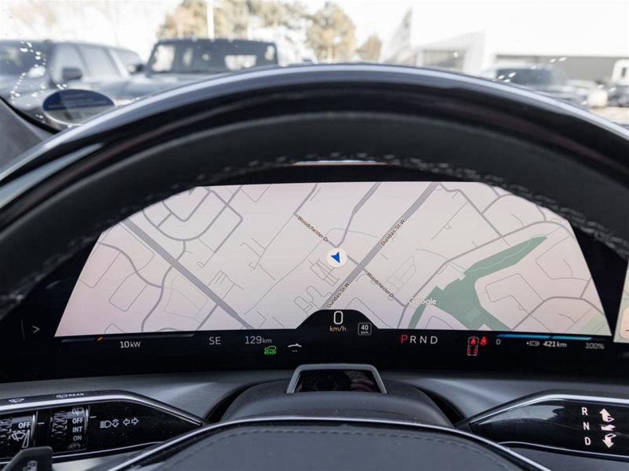 2026 Cadillac VISTIQ Platinum Photo