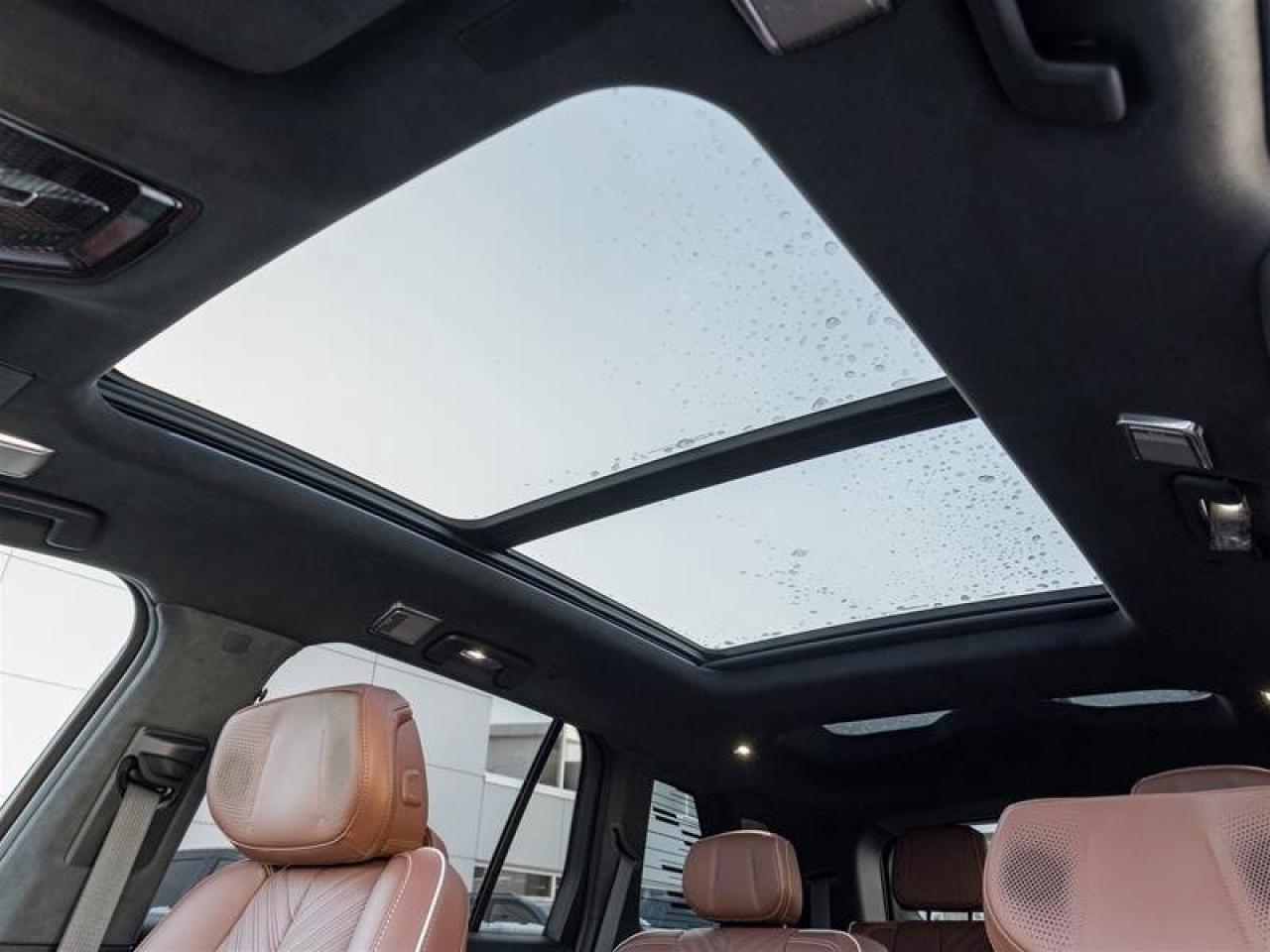 2026 Cadillac VISTIQ Platinum Photo