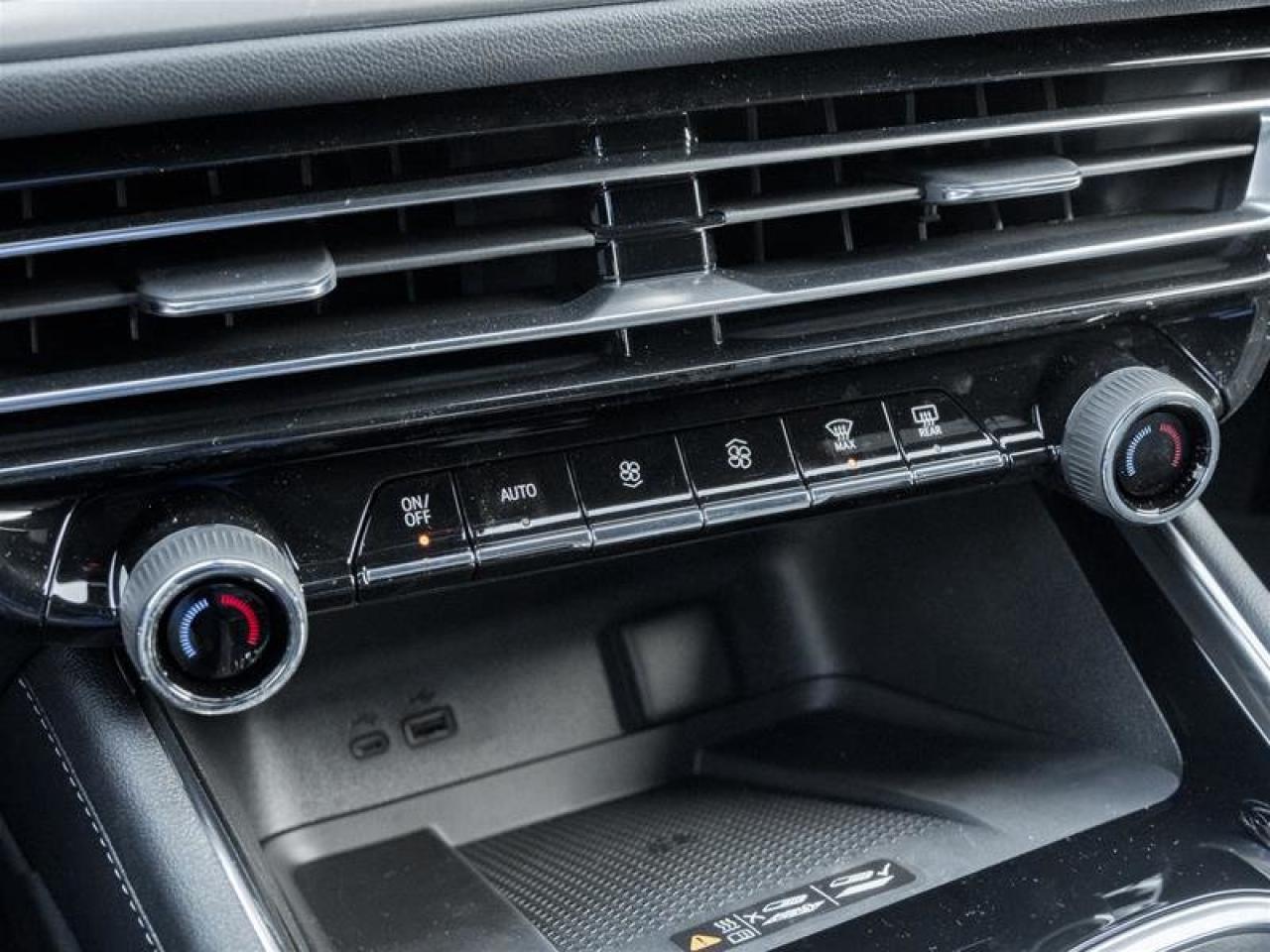 2026 Chevrolet Traverse LT Photo