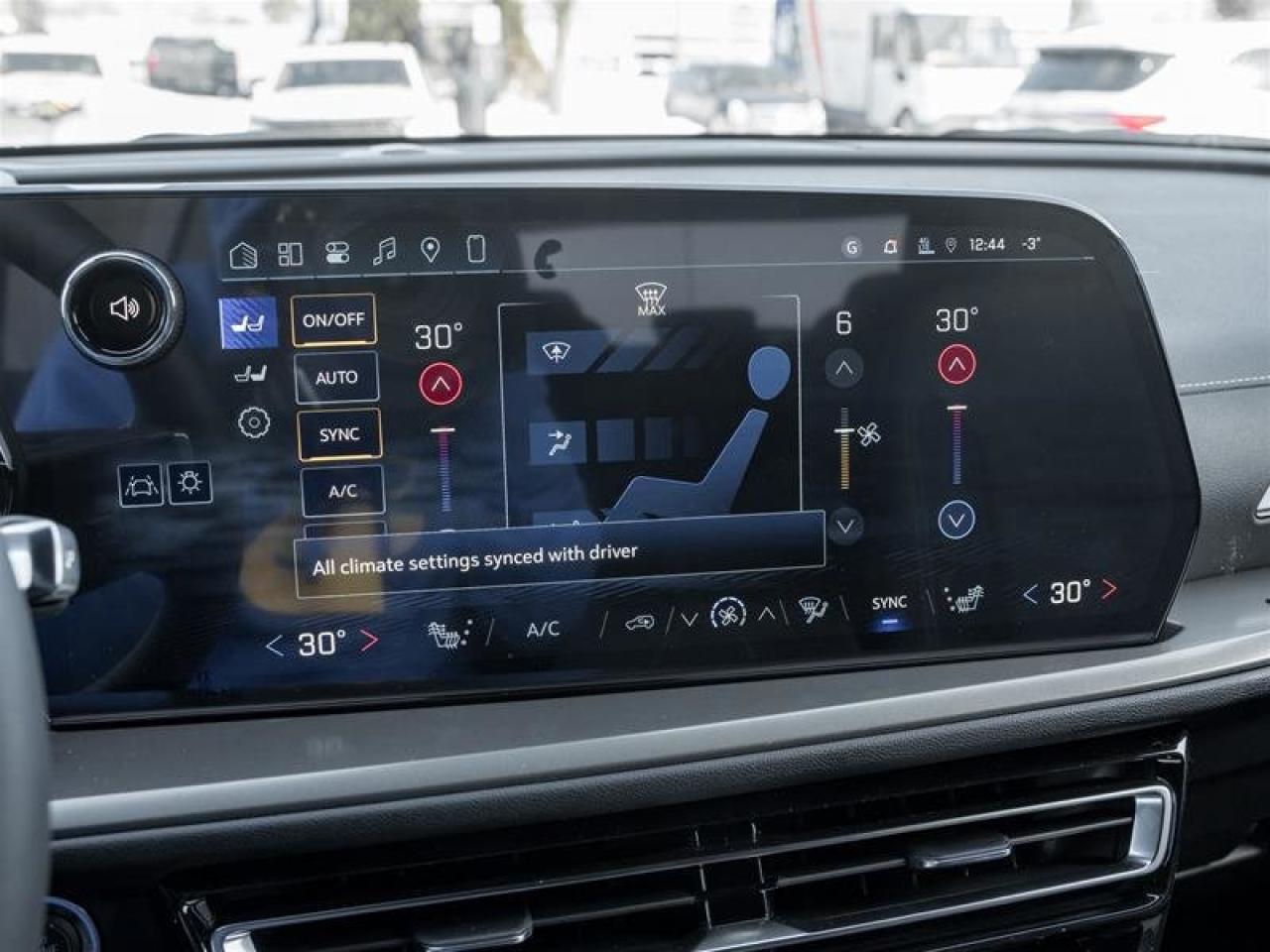 2026 Chevrolet Traverse LT Photo