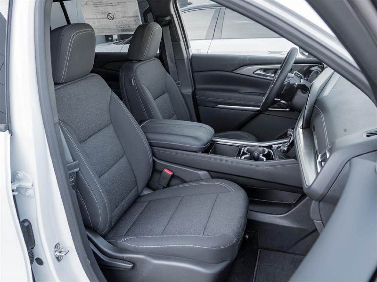 2026 Chevrolet Traverse LT Photo