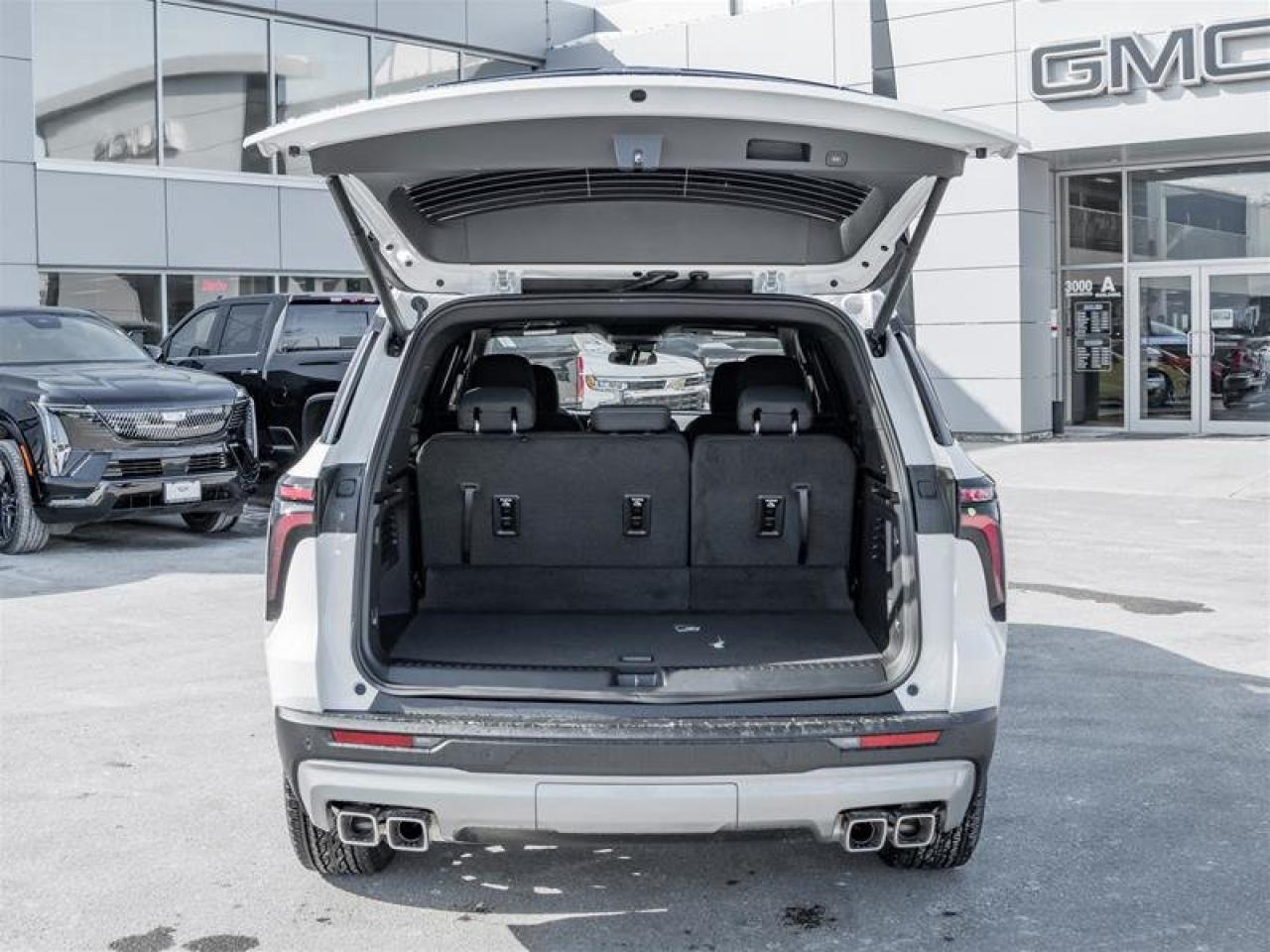 2026 Chevrolet Traverse LT Photo