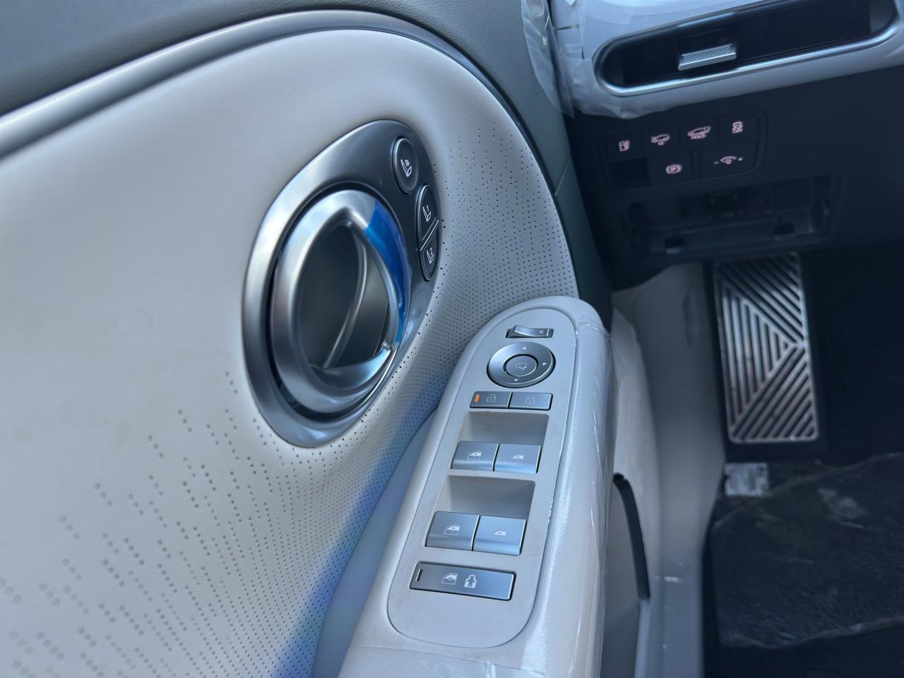 2026 Hyundai IONIQ 9 PREFERRED + Photo