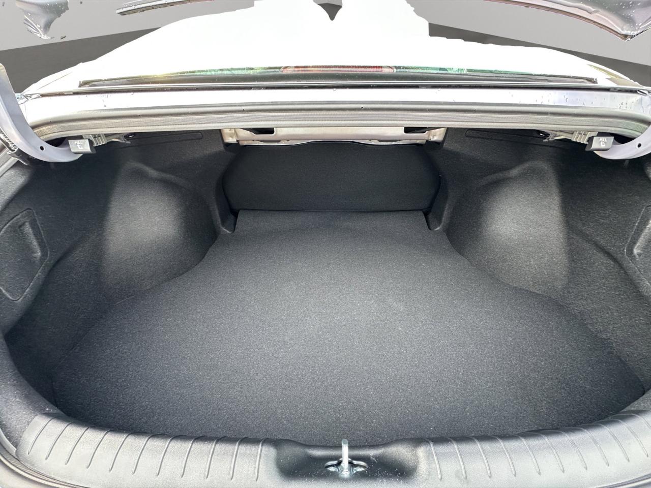 2026 Hyundai Elantra Preferred Photo