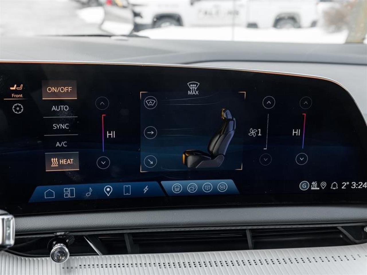 2026 Cadillac OPTIQ Luxury Photo