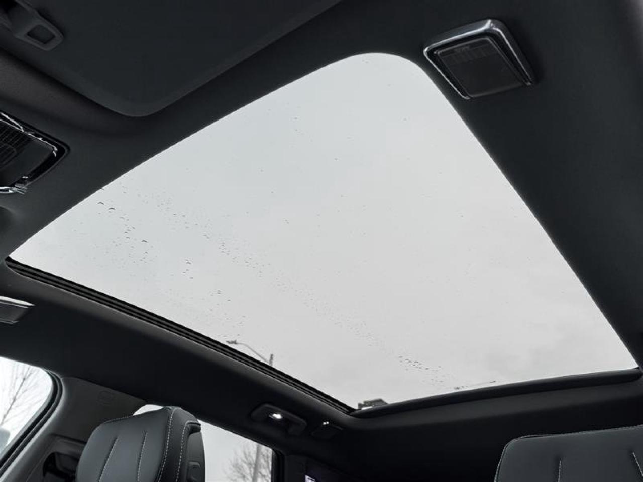 2026 Cadillac OPTIQ Luxury Photo