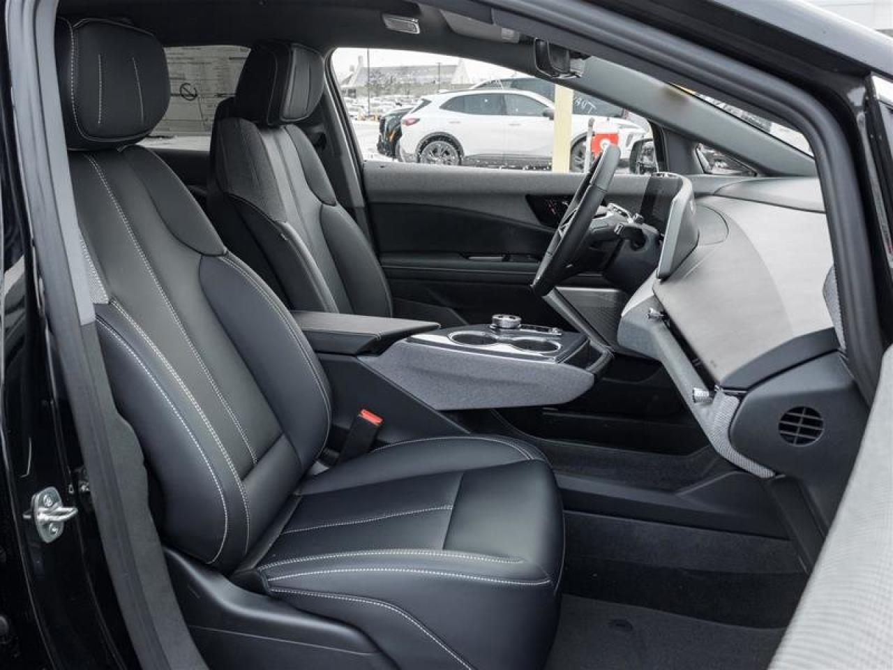 2026 Cadillac OPTIQ Luxury Photo