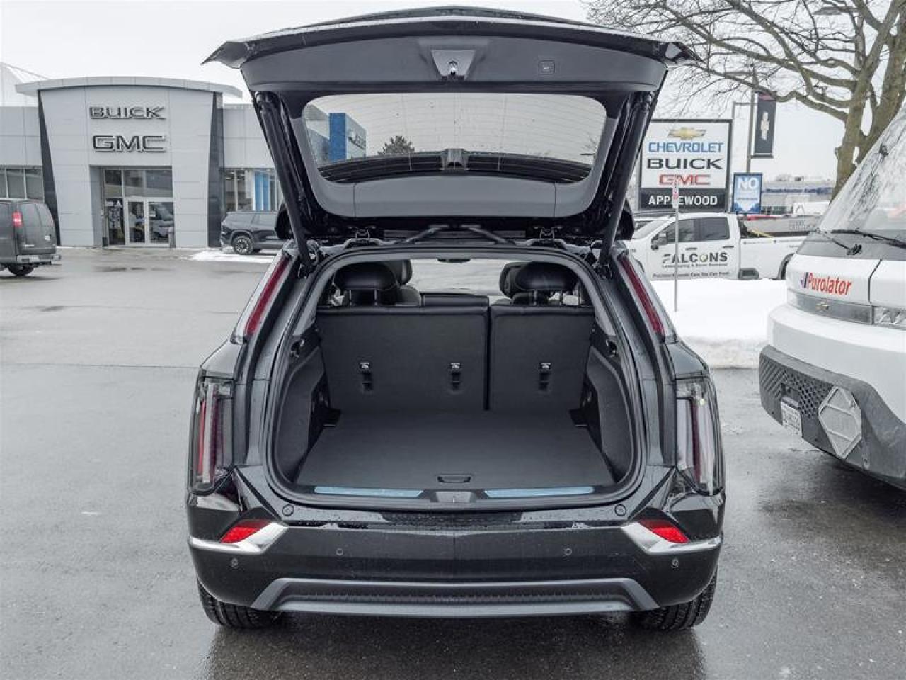 2026 Cadillac OPTIQ Luxury Photo