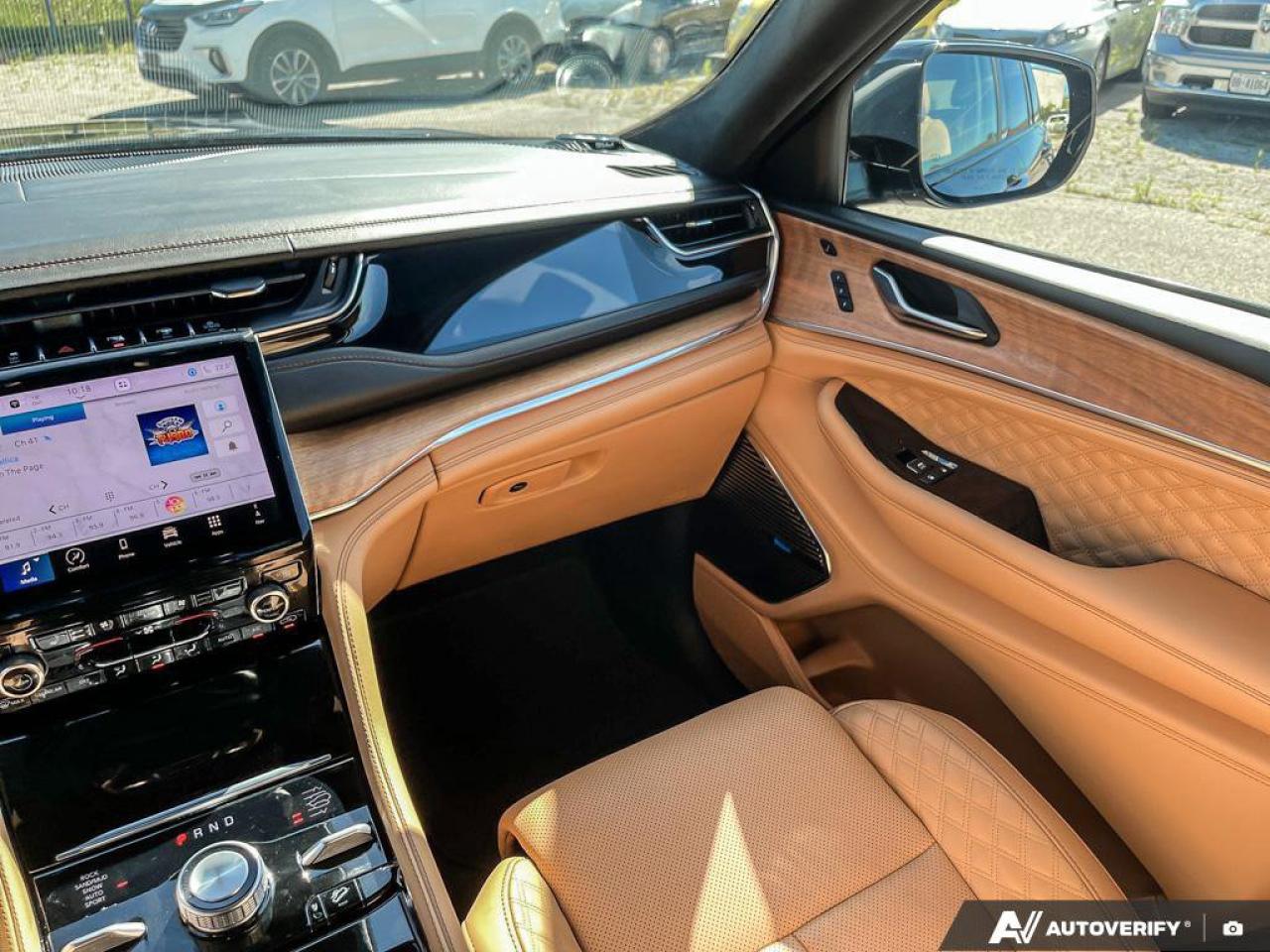 2024 Jeep Grand Cherokee Summit Reserve Photo