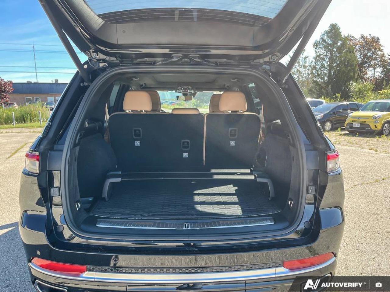 2024 Jeep Grand Cherokee Summit Reserve Photo