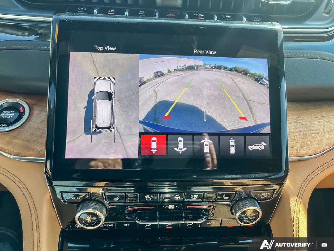 2024 Jeep Grand Cherokee Summit Reserve Photo