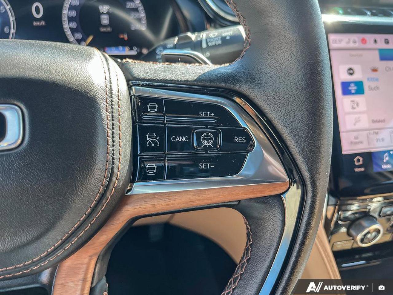 2024 Jeep Grand Cherokee Summit Reserve Photo