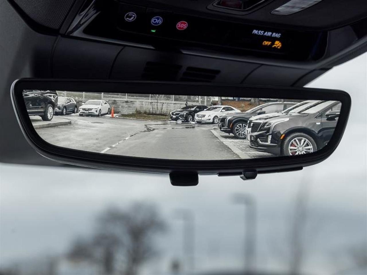 2026 Cadillac OPTIQ Luxury Photo