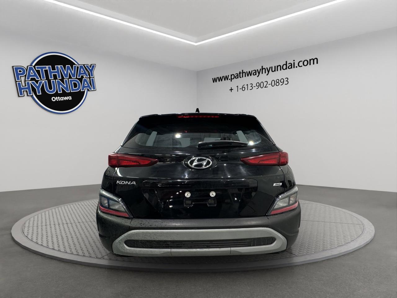2023 Hyundai KONA Preferred | Reverse Cam | Heated Seats Photo