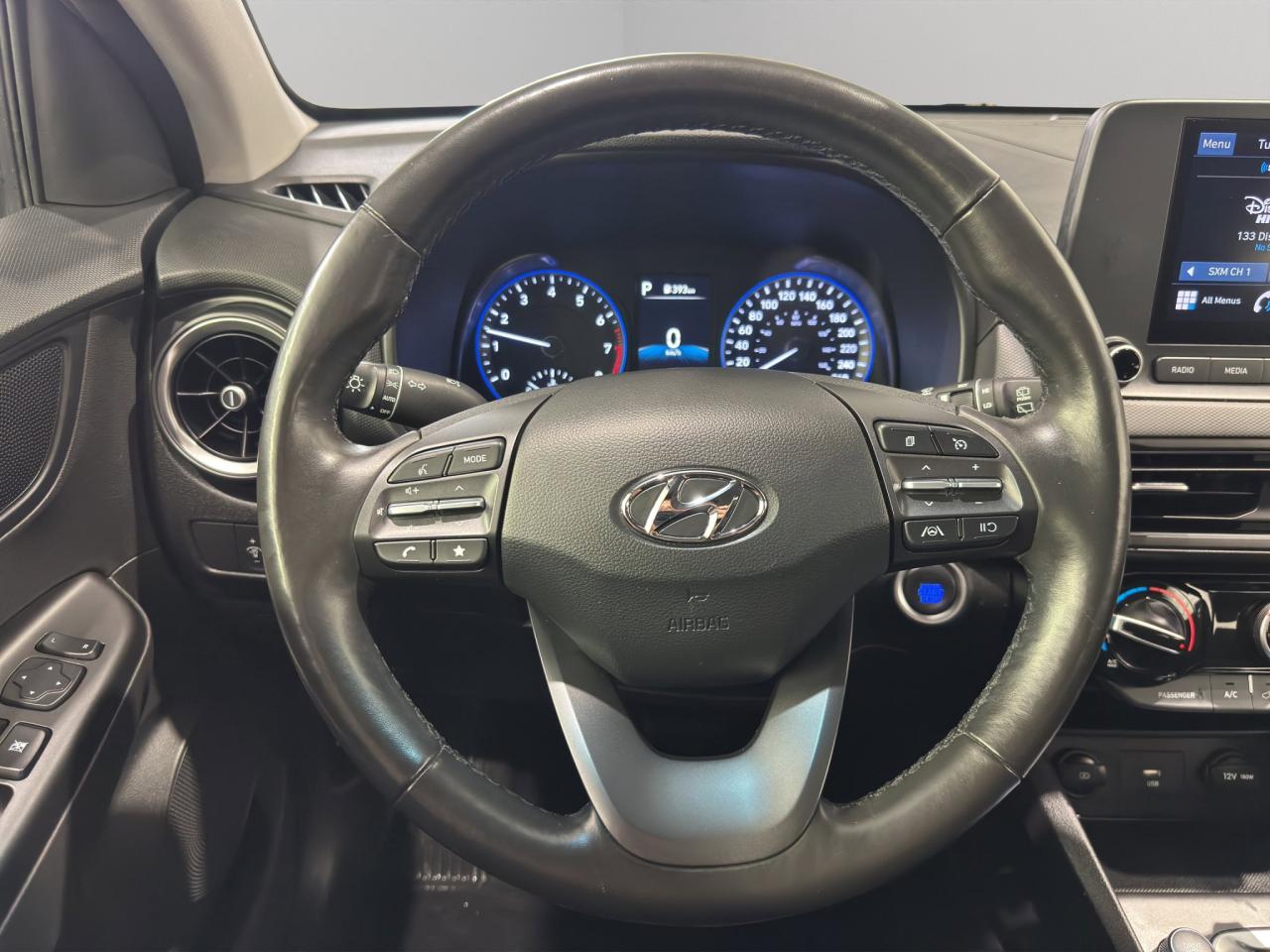 2023 Hyundai KONA Preferred | Reverse Cam | Heated Seats Photo