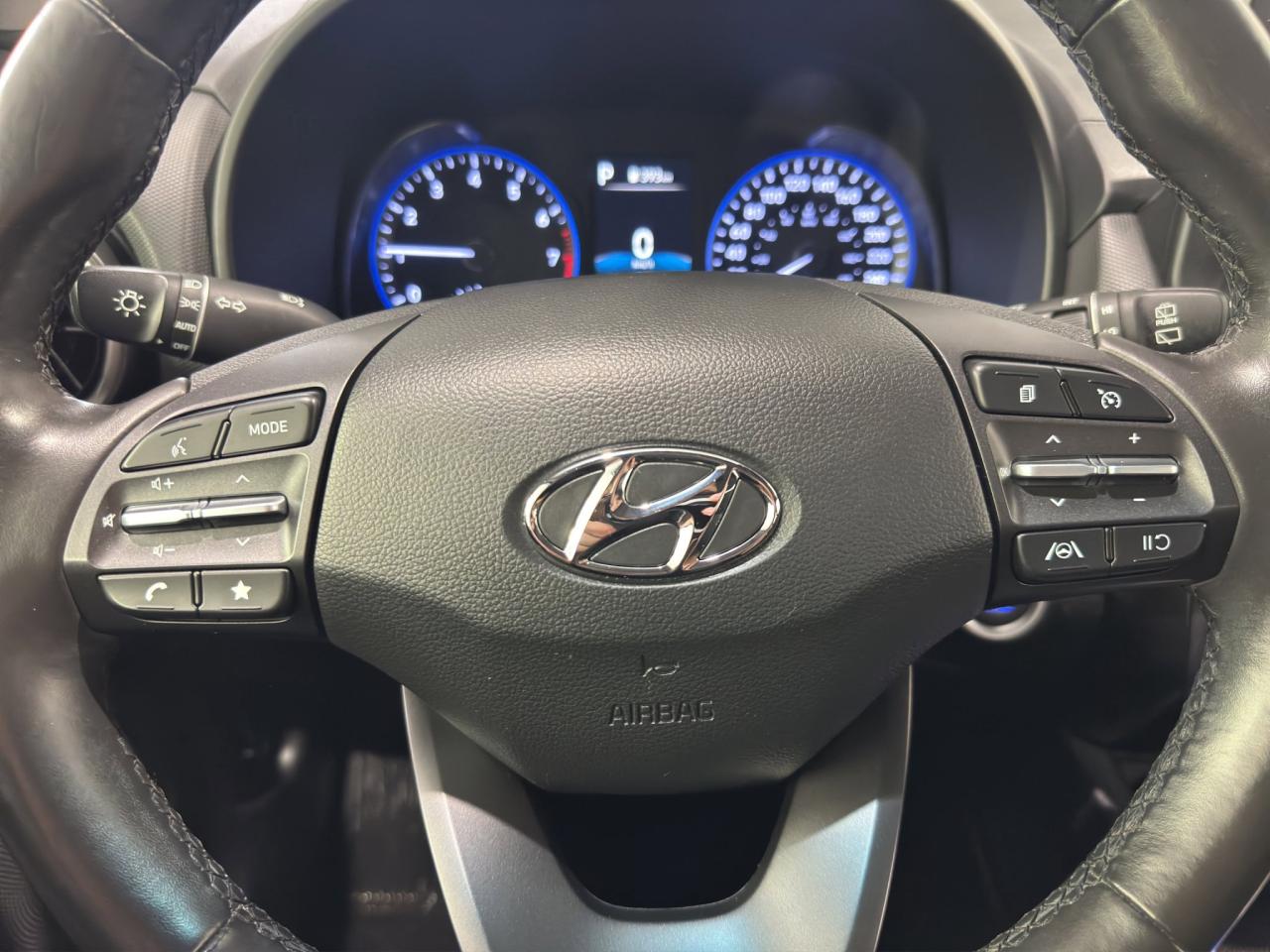 2023 Hyundai KONA Preferred | Reverse Cam | Heated Seats Photo