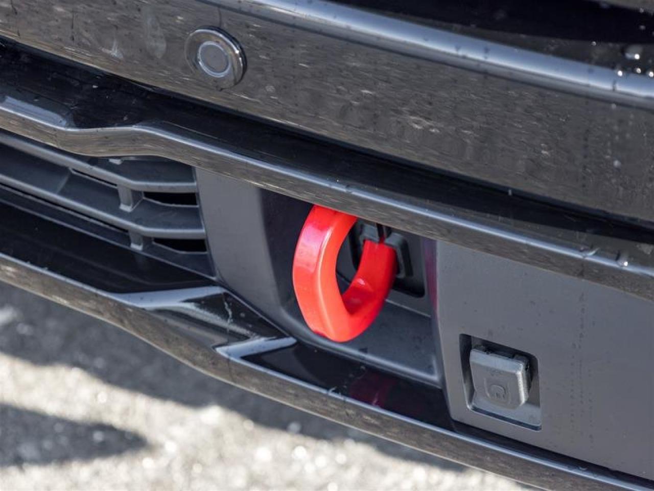 2026 GMC Sierra 1500 AT4 Photo2