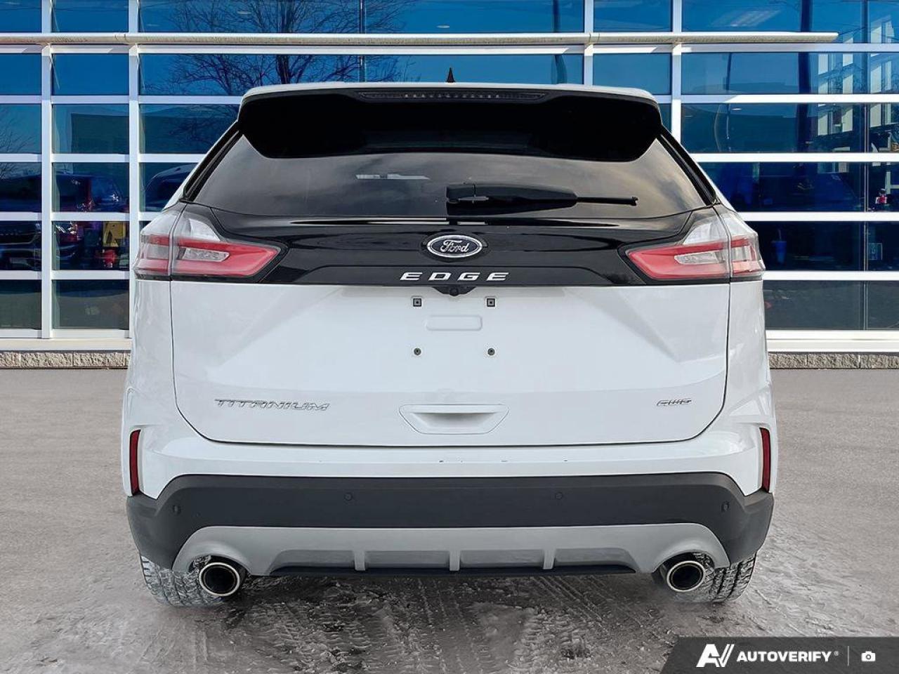 2024 Ford Edge Titanium Photo