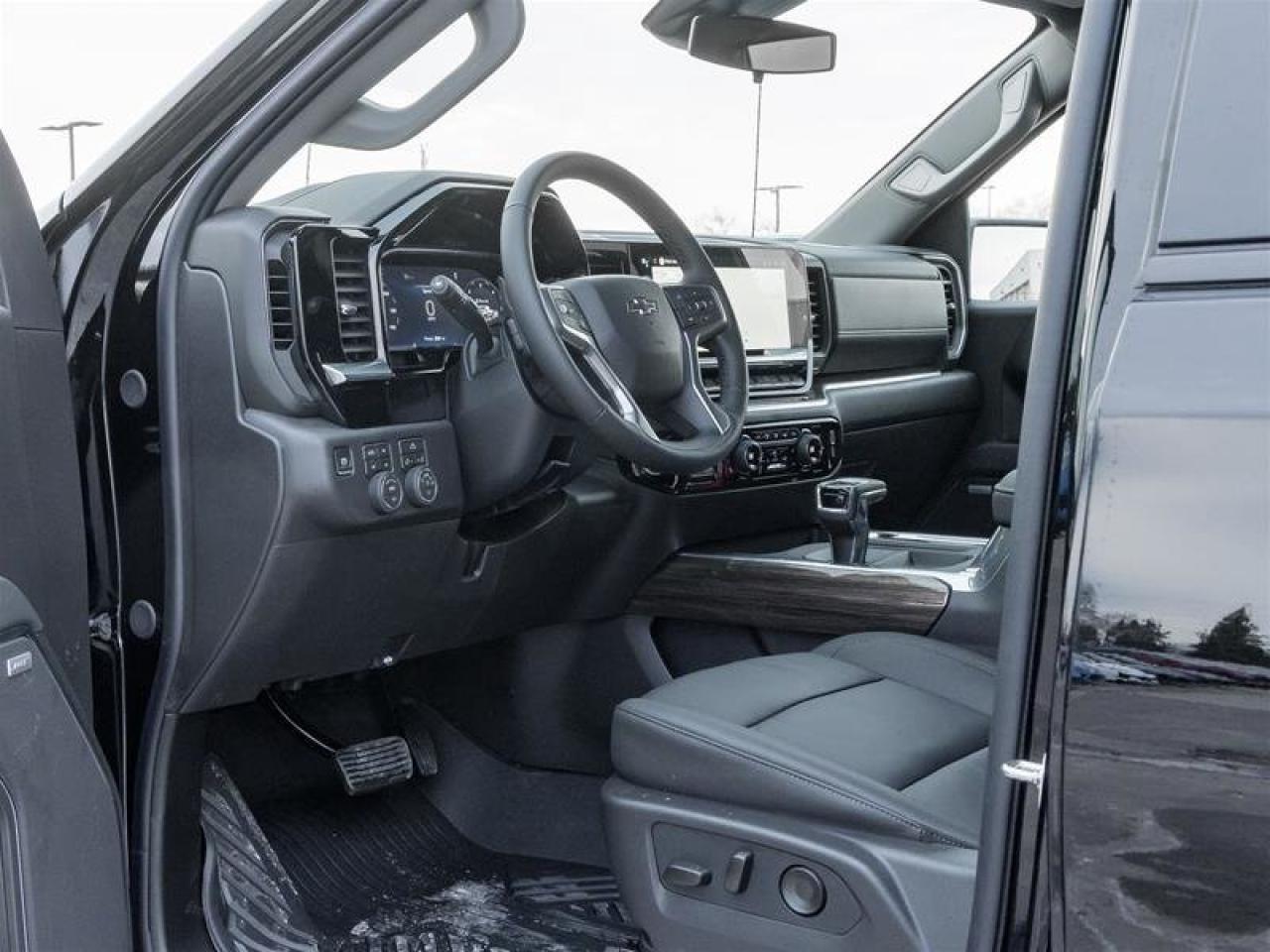 2026 Chevrolet Silverado 1500 RST Photo