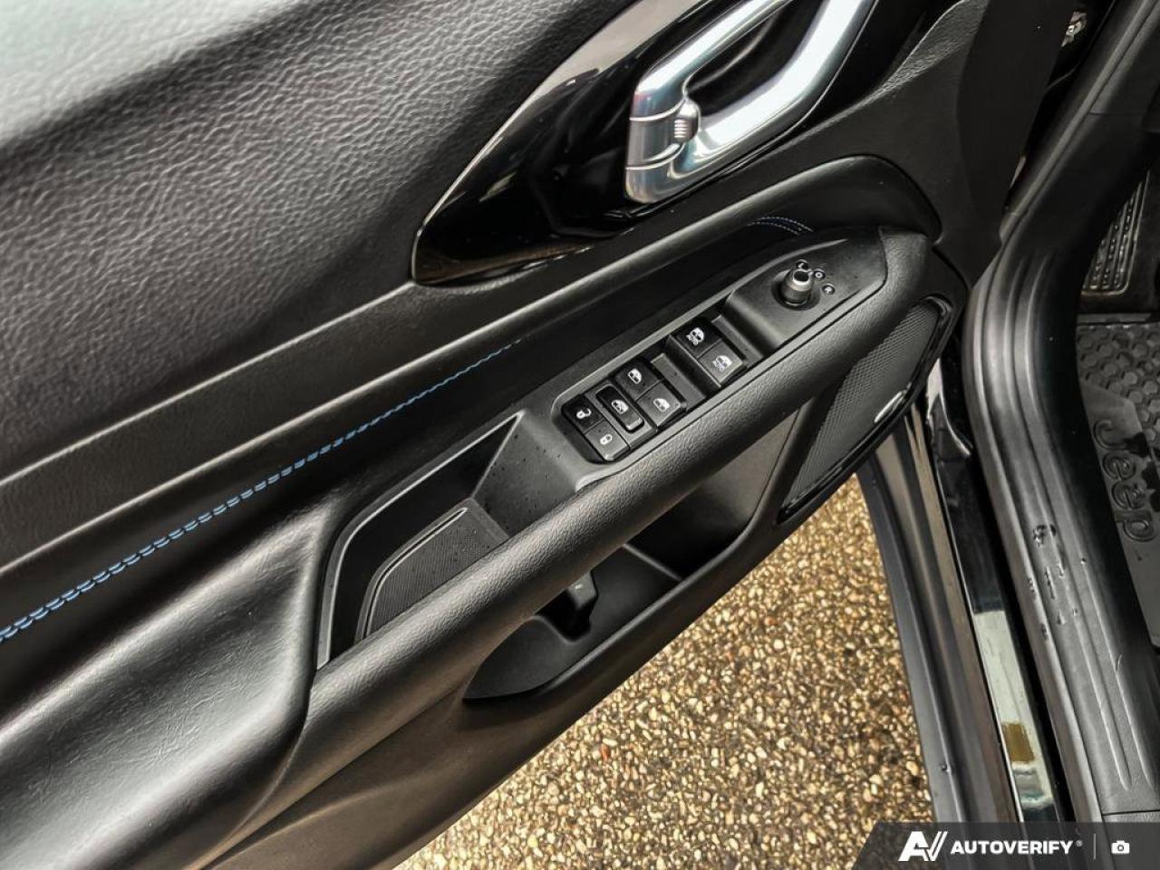 2025 Jeep Compass Altitude Photo