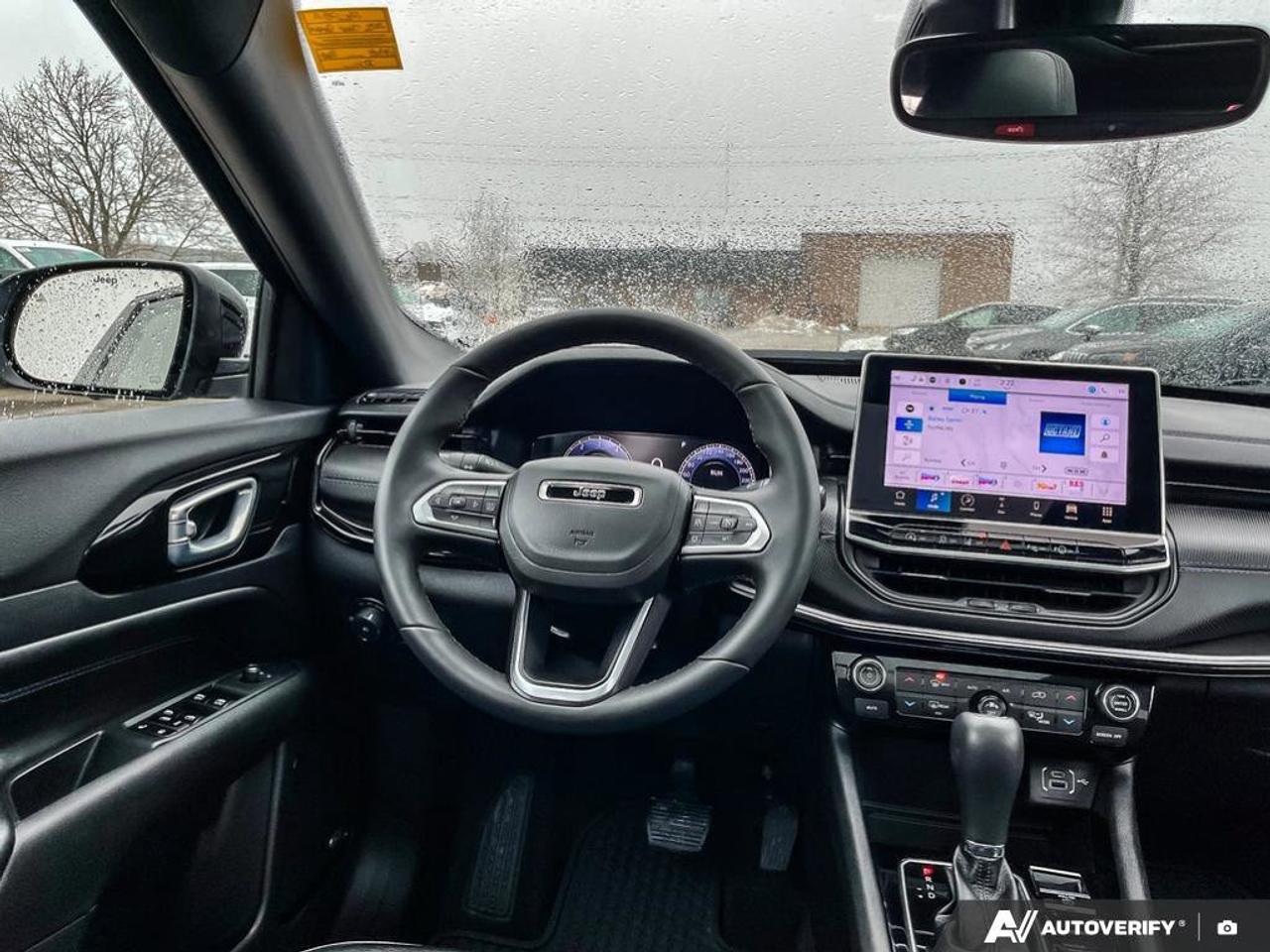 2025 Jeep Compass Altitude | Navigation | Sunroof | Leather | Apple Carplay | Self Park | Android Auto | Photo