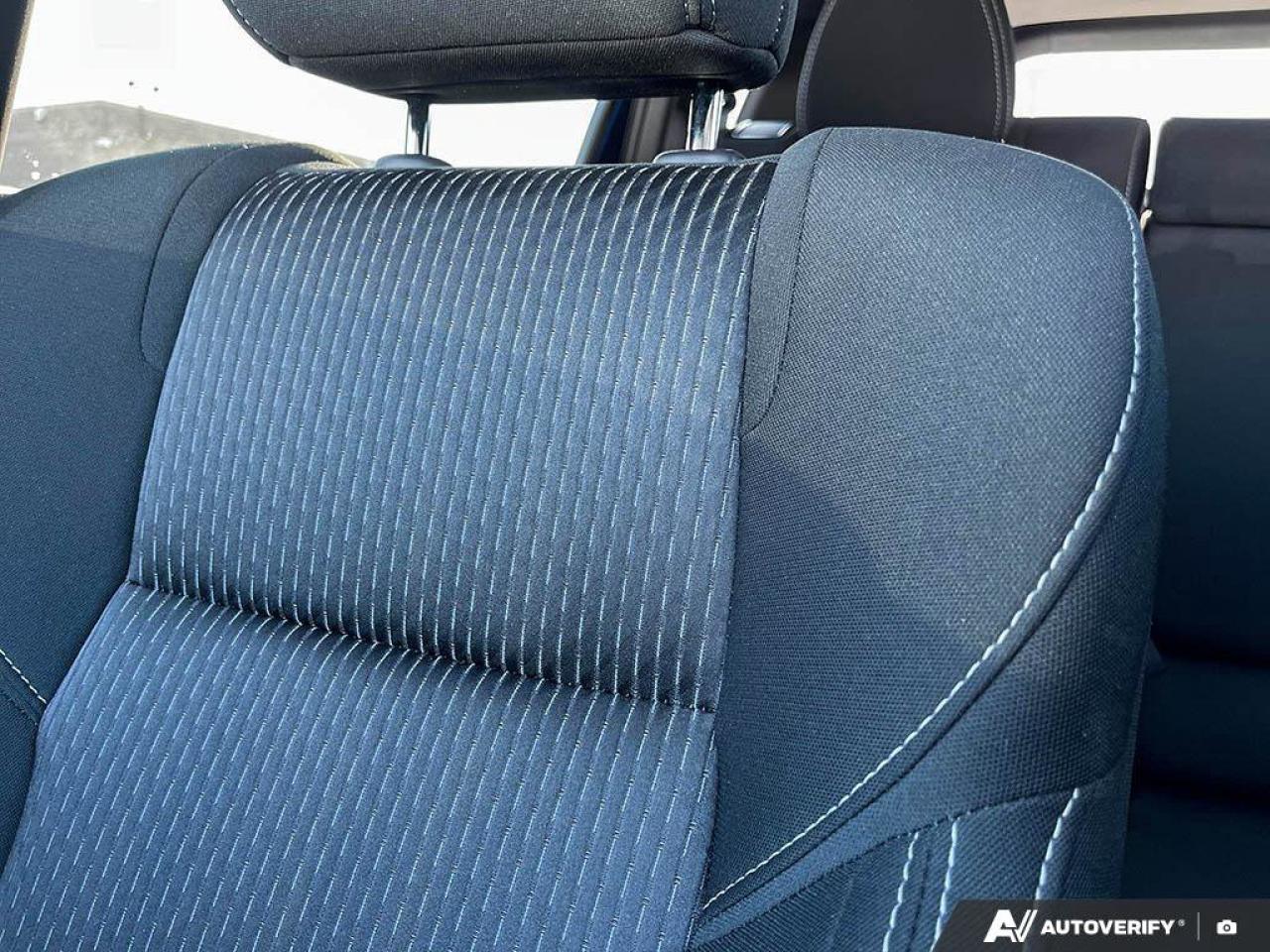 2024 Mitsubishi Outlander SE Photo