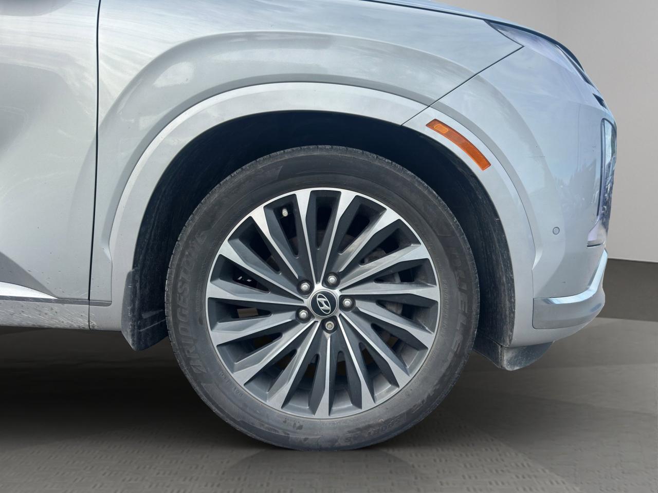 2023 Hyundai PALISADE Ultimate Calligraphy | Reverse Cam | Heated Seats Photo