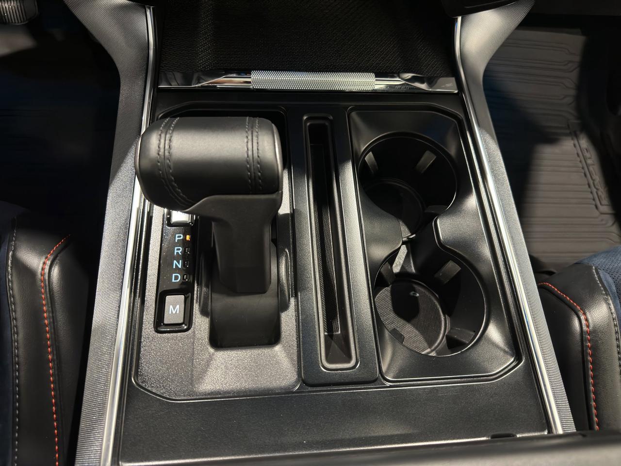 2023 Ford F-150 Raptor | Twin-turbo 3.5-liter EcoBoost V6 w/450hp | Fox Shocks | 5-Link Rear Suspension Photo