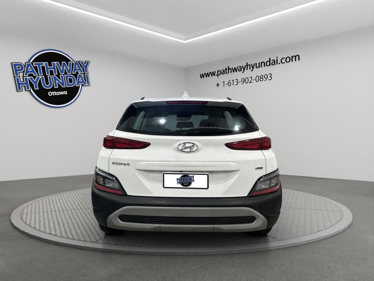 2023 Hyundai KONA Preferred | Reverse Cam | Heated Seats Photo4