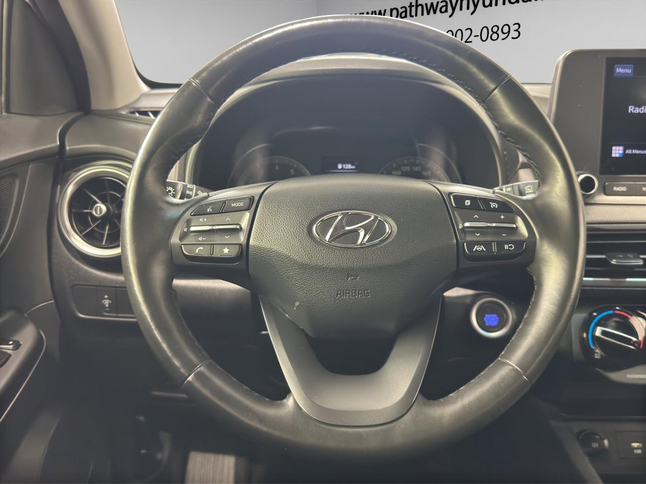2023 Hyundai KONA Preferred | Reverse Cam | Heated Seats Photo