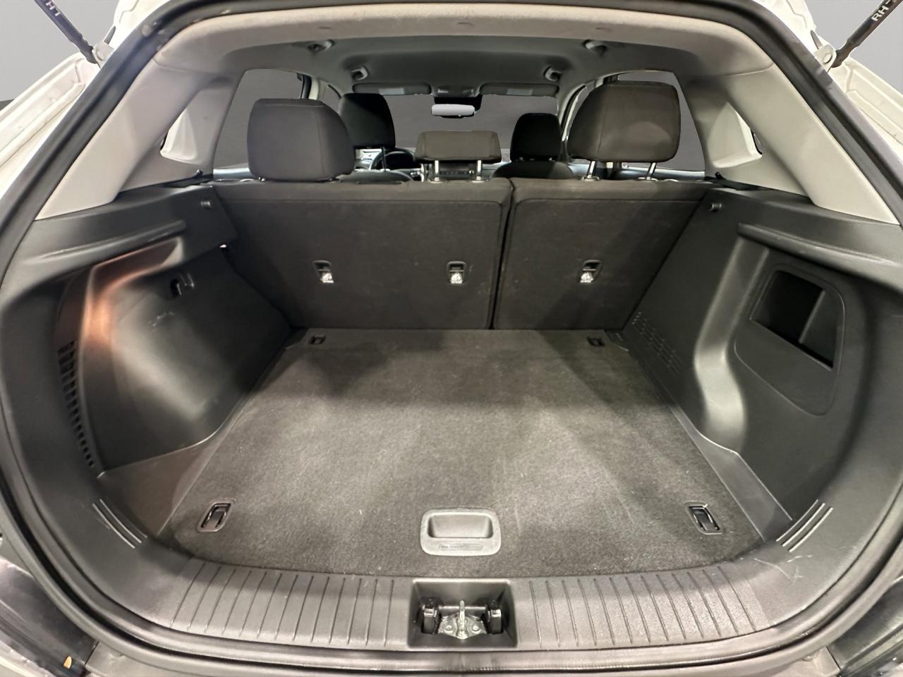 2023 Hyundai KONA Preferred | Reverse Cam | Heated Seats Photo