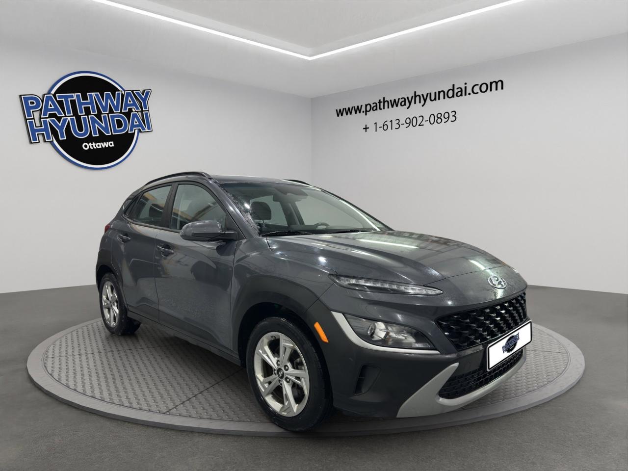 2023 Hyundai KONA Preferred | Reverse Cam | Heated Seats Photo0