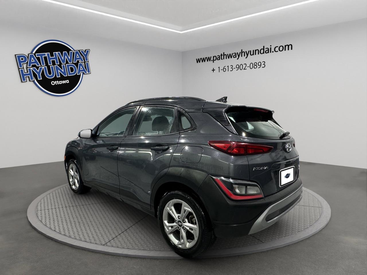 2023 Hyundai KONA Preferred | Reverse Cam | Heated Seats Photo