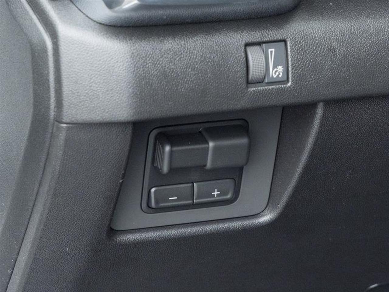 13581377