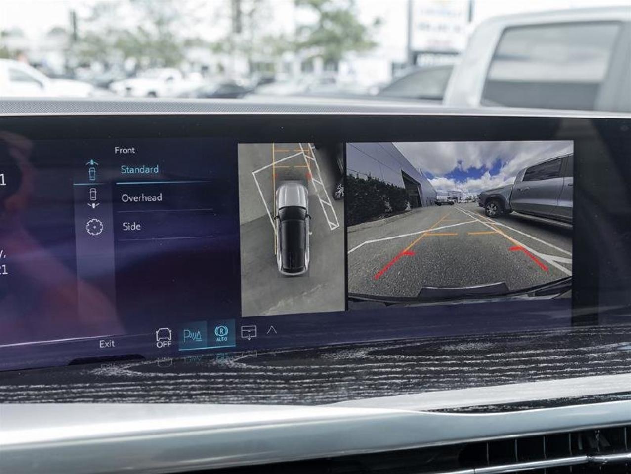 2026 Cadillac Escalade IQ Sport Photo