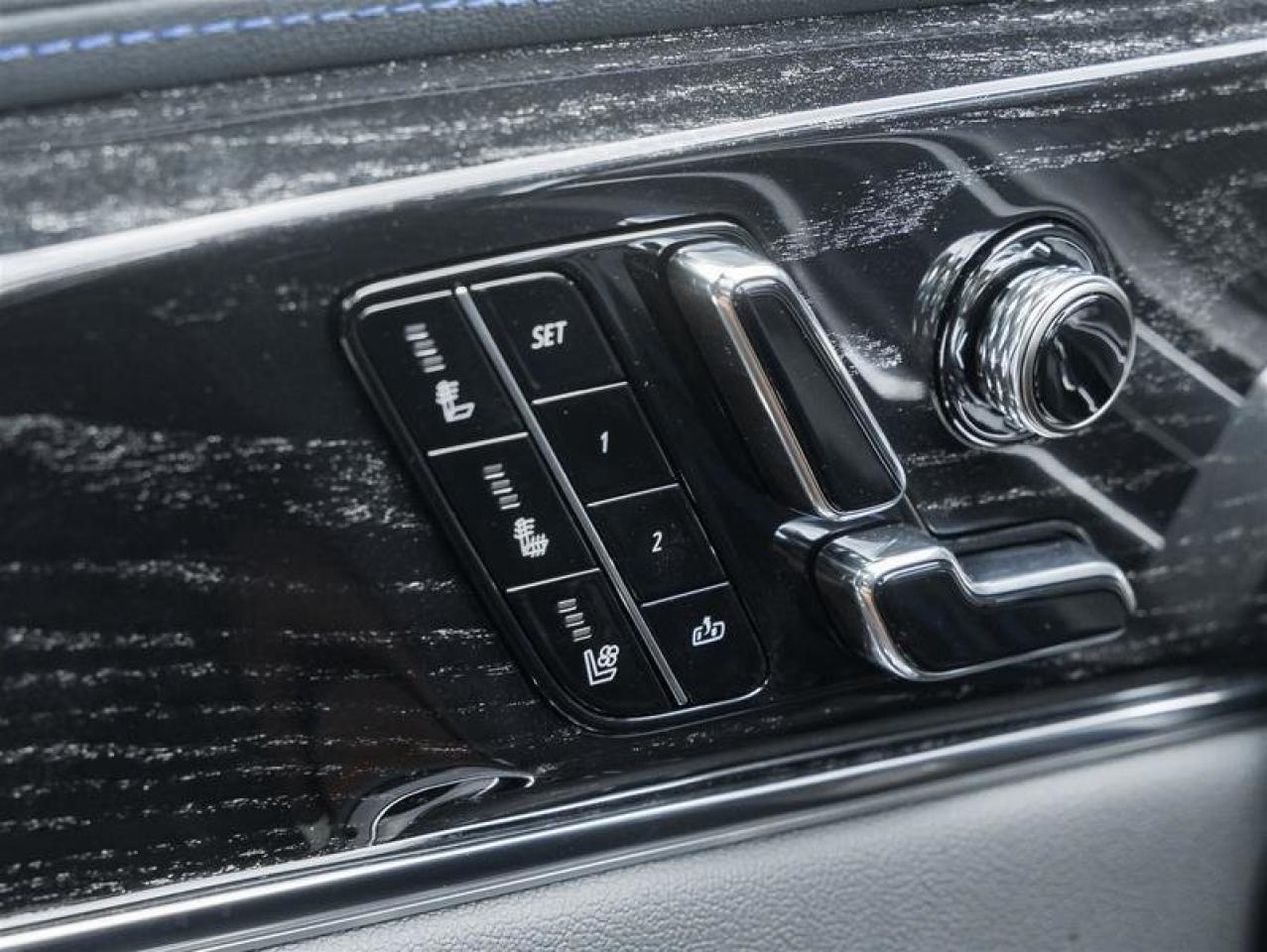 2026 Cadillac Escalade IQ Sport Photo