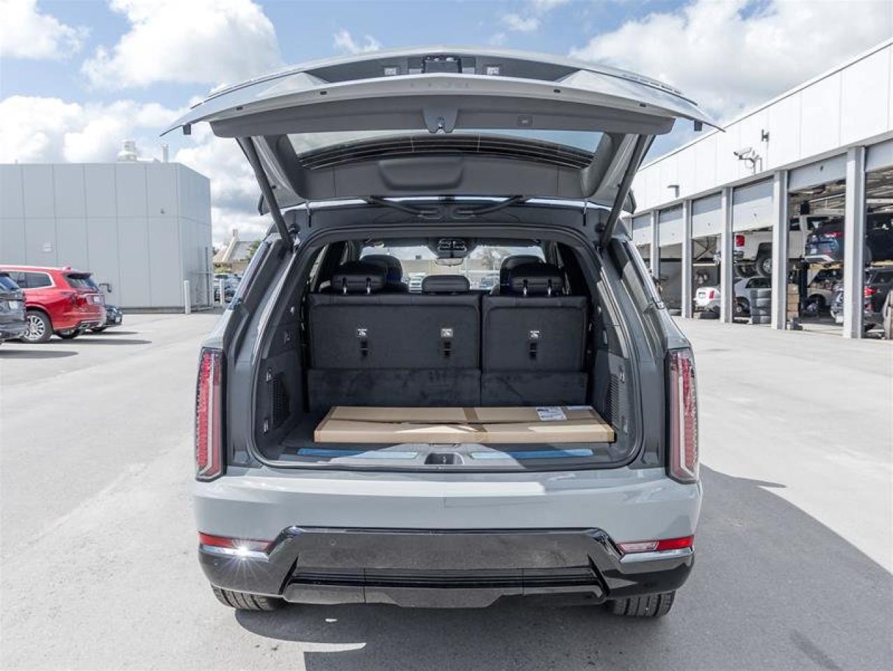 2026 Cadillac Escalade IQ Sport Photo