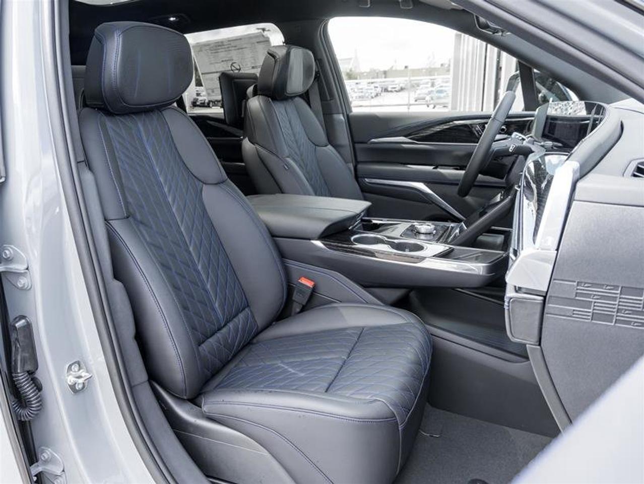 2026 Cadillac Escalade IQ Sport Photo