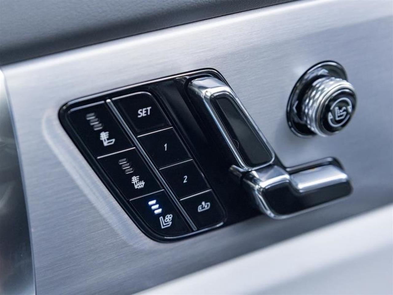 2026 Cadillac VISTIQ Luxury Photo