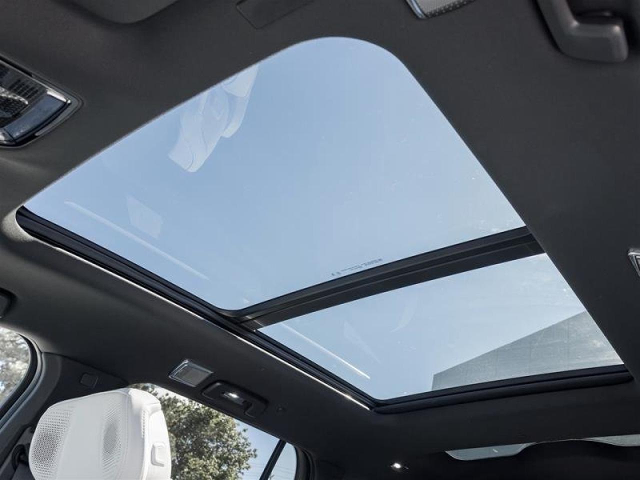 2026 Cadillac VISTIQ Luxury Photo