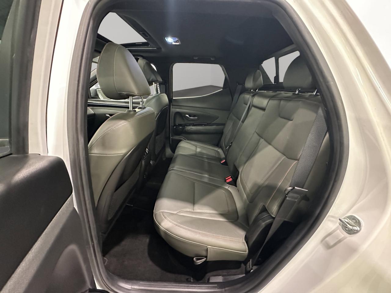 2022 Hyundai Santa Cruz Ultimate | Reverse Cam | Sunroof Photo