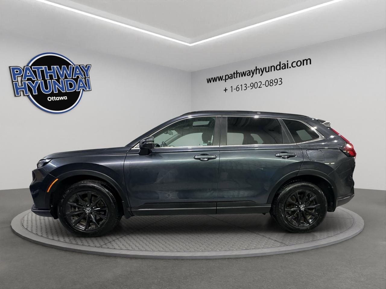 2024 Honda CR-V Sport | Reverse Cam | Heated Seats | Sunroof Photo