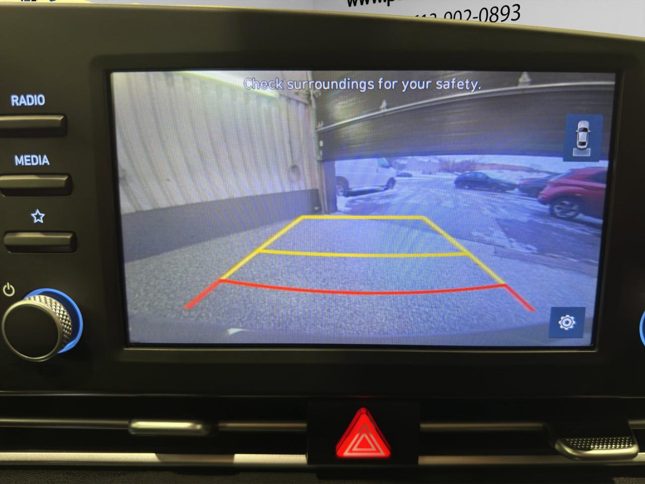 2022 Hyundai Elantra Preferred Photo