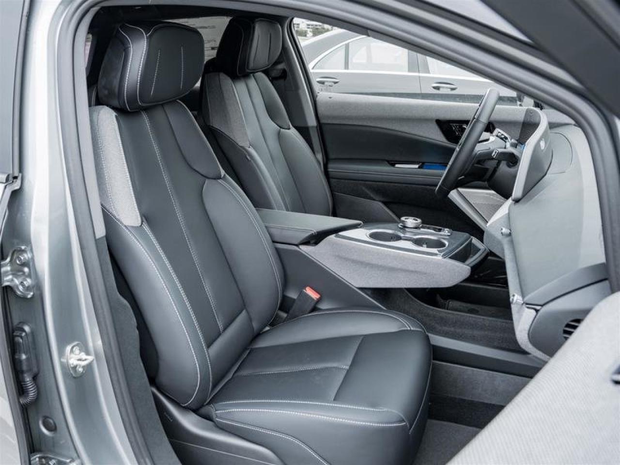 2026 Cadillac OPTIQ Sport Photo