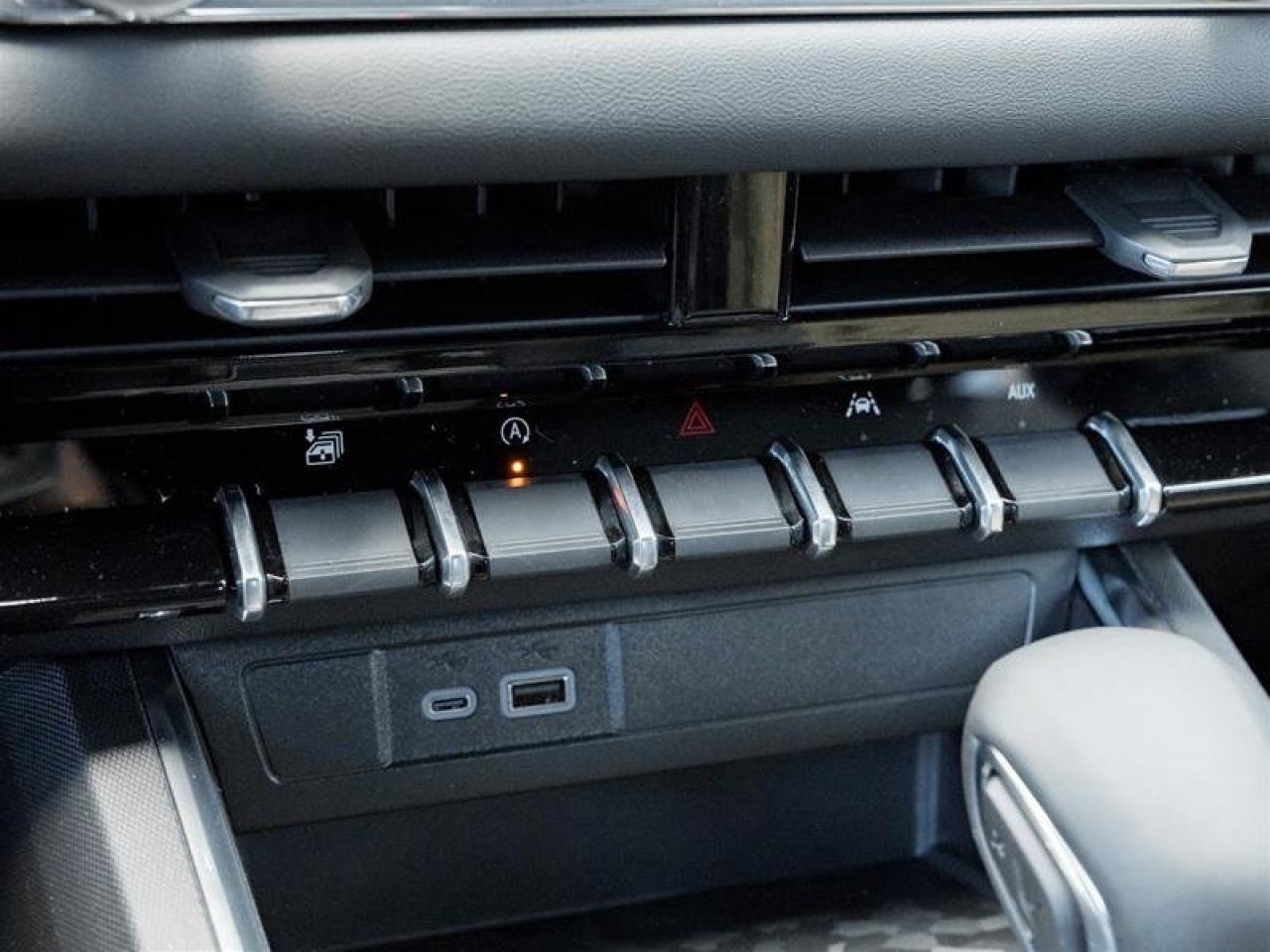 2026 GMC Canyon Elevation Photo