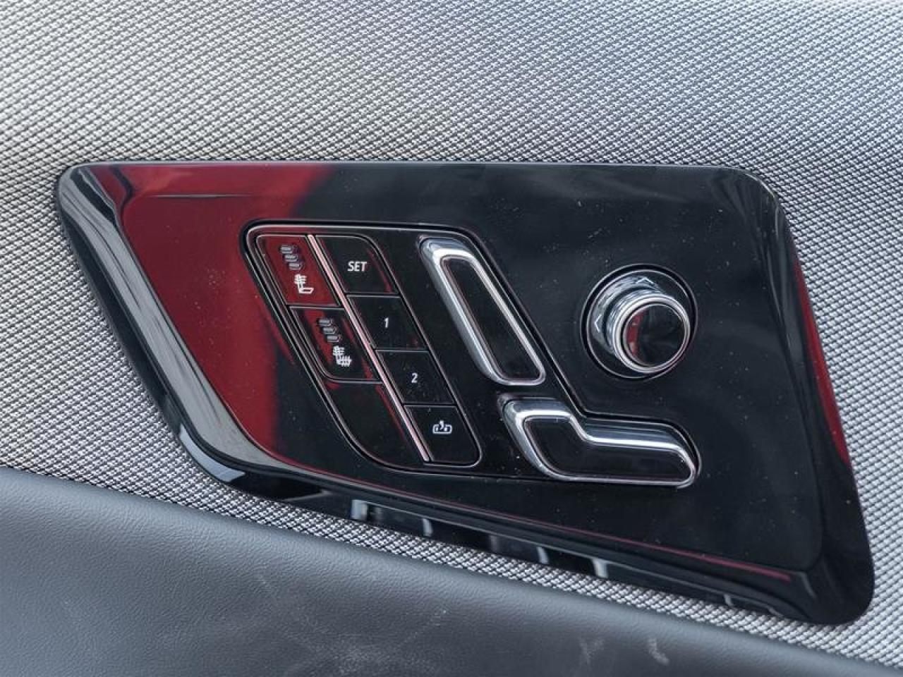 2026 Cadillac OPTIQ Sport Photo