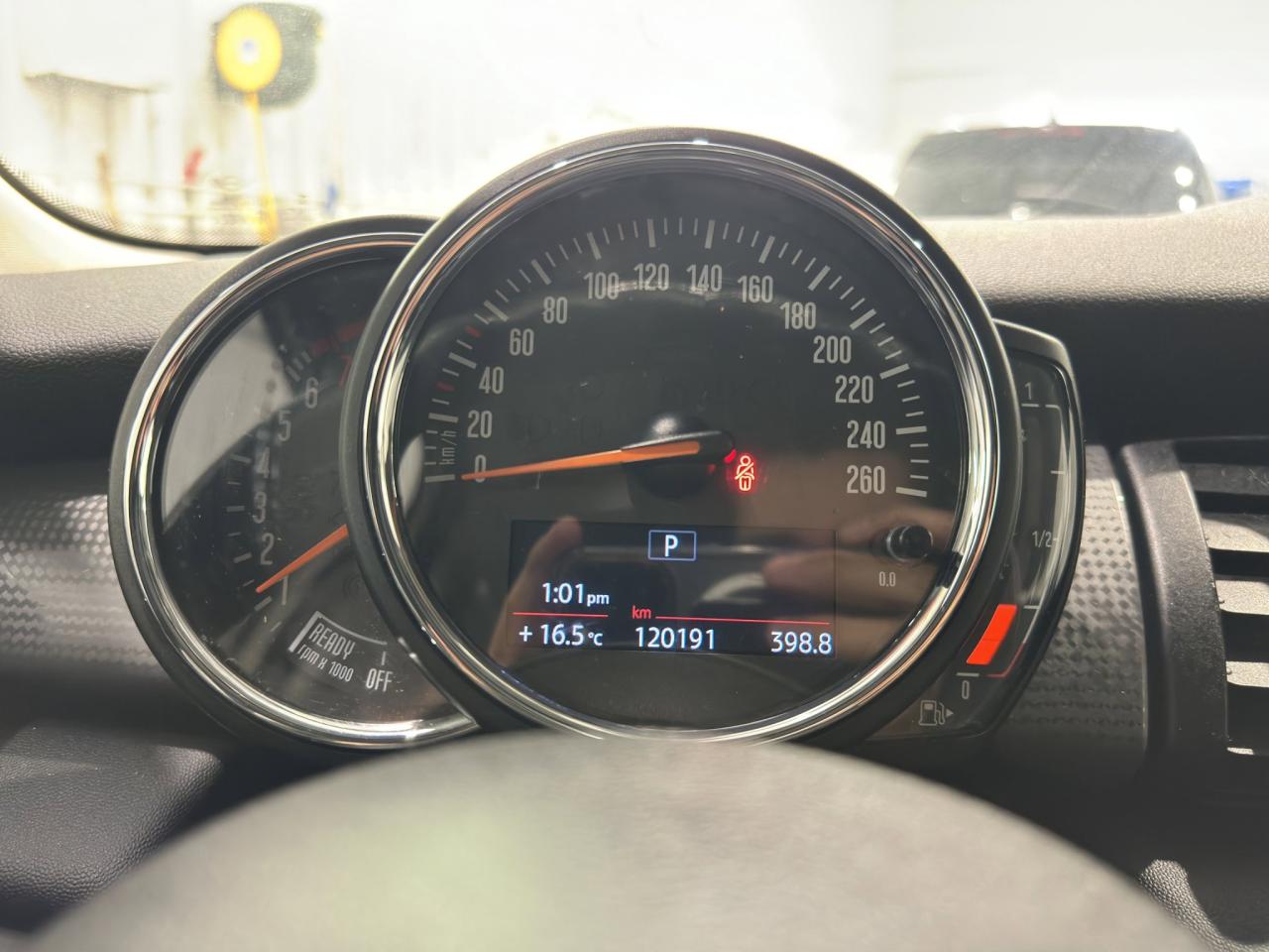 2019 MINI 5 Door Cooper | Reverse Cam | Heated Seats Photo